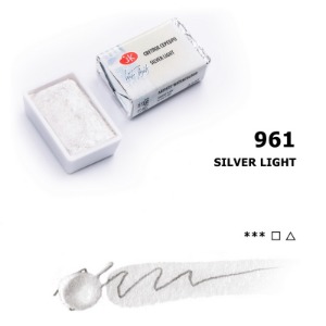 White Nights Pan 2.5ml Metallic Silver Light